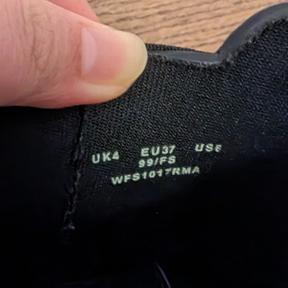 Hunter Refined Ankle Booties - Picture 7 of 7